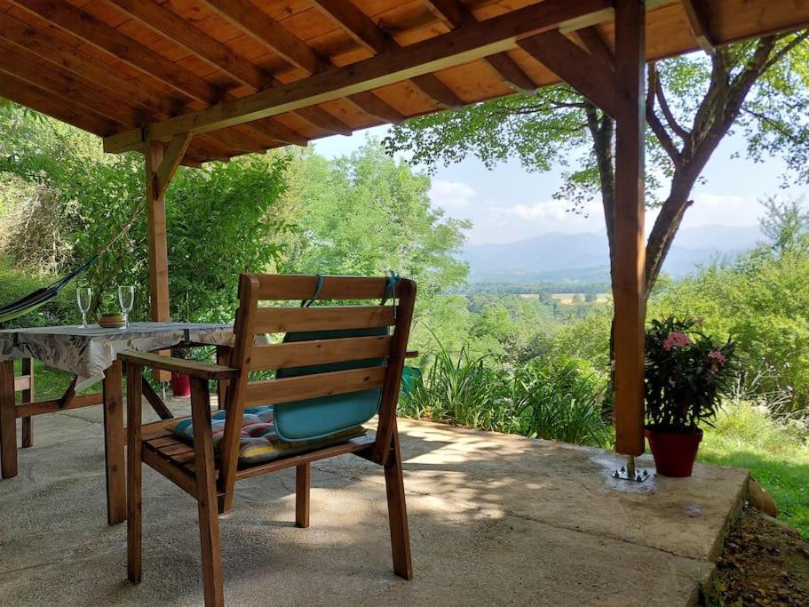 Cabane Dans Les Bois Avec Vue Sur Les Pyrenees Saint-Laurent-de-Neste Eksteriør bilde