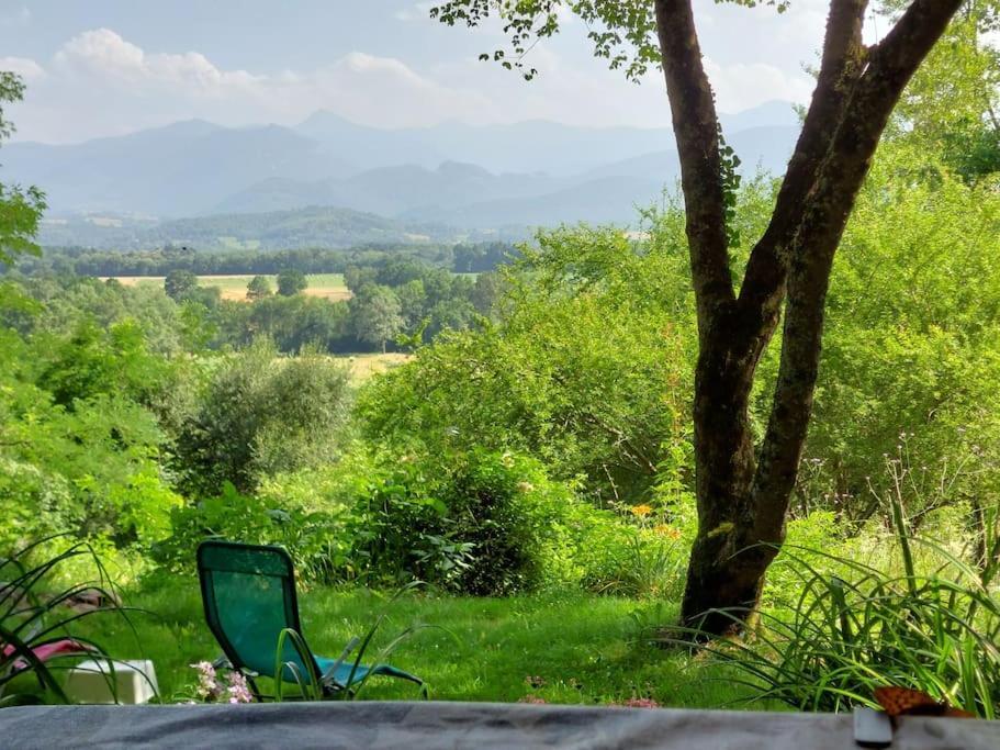 Cabane Dans Les Bois Avec Vue Sur Les Pyrenees Saint-Laurent-de-Neste Eksteriør bilde